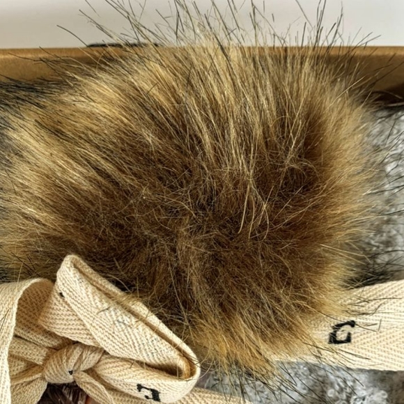 New Rae Dunn Blessed Hat and Scarf Set In Box Blue Turquoise - Picture 5 of 11